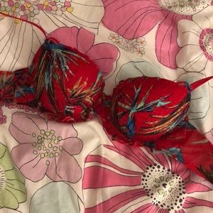 Victoria Secret Push Up Bra